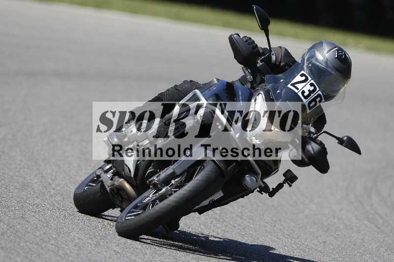 /43 08.08.2025 Discover the Bike ADR/Bike 1 gruen/236